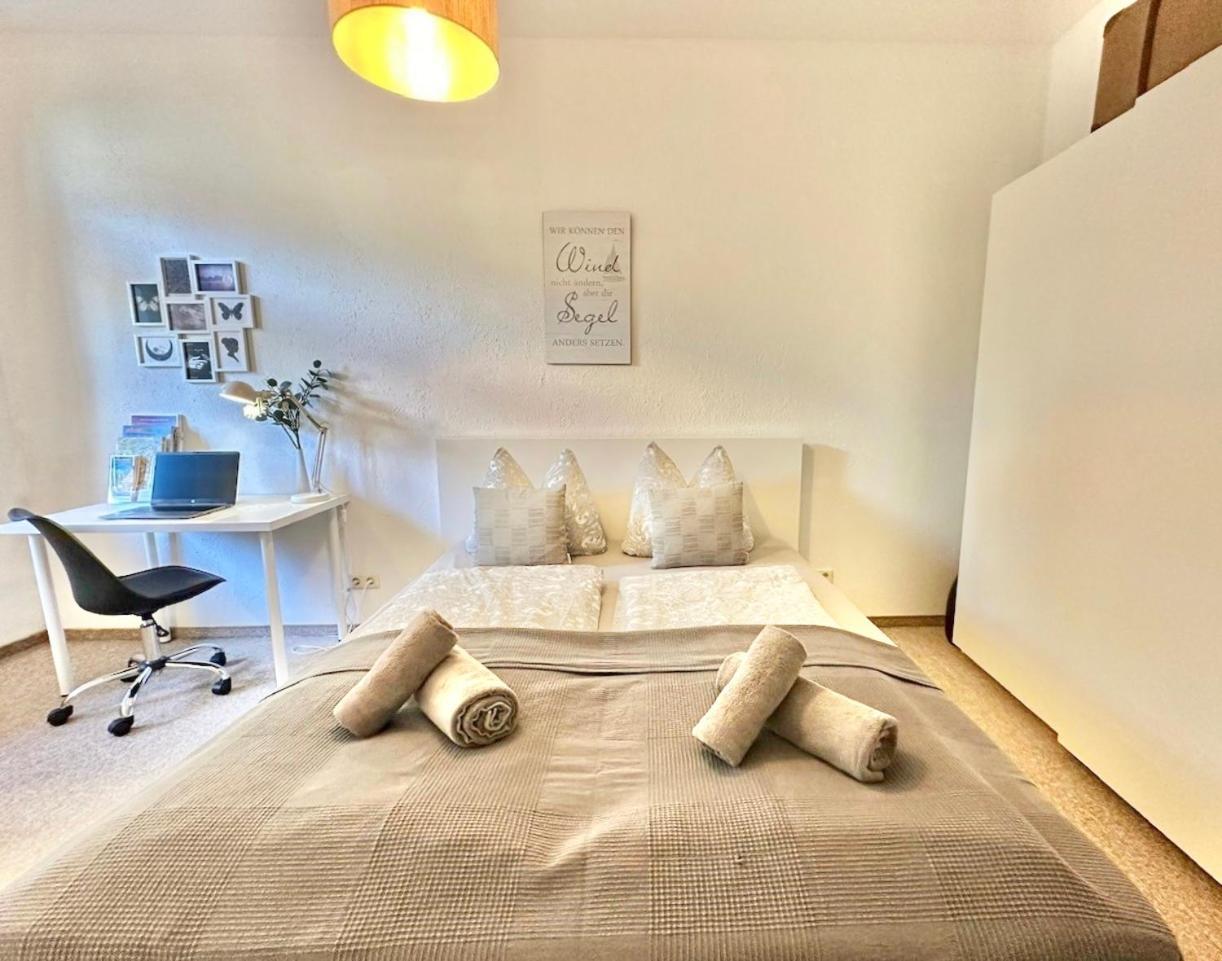 Appartement "Stadtgefluester" Im Zentrum, Inkl Stellplatz, 2 Betten, Babybett, Balkon, Gratis Kaffee Und Tee, Wlan Bautzen Exterior foto